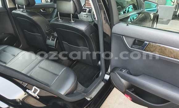 Nunua Ilio tumika Mercedes-Benz C-Classe Nyeusi Gari ndani ya Maputo nchini Maputo Nunua Ilio tumika Mercedes-Benz C-Classe Nyeusi Gari ndani ya Maputo nchini Maputo