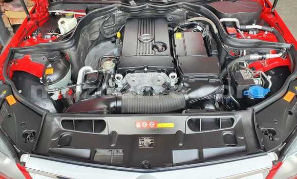 Buy Used Mercedes‒Benz C-Class Red Car in Maputo in Maputo Buy Used Mercedes‒Benz C-Class Red Car in Maputo in Maputo