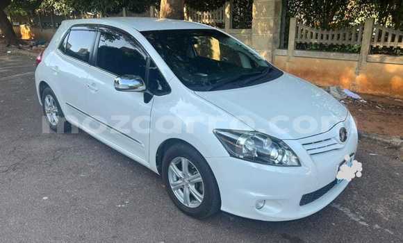 Buy Used Toyota Auris White Car in Maputo in Maputo Buy Used Toyota Auris White Car in Maputo in Maputo
