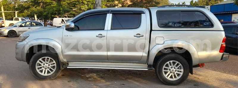 Big with watermark toyota hilux maputo maputo 18050