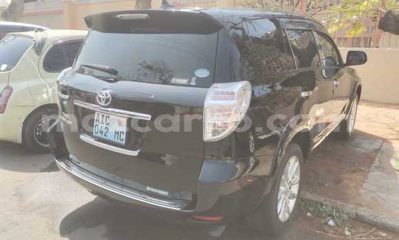 Nunua Ilio tumika Toyota Vanguard Nyingine Gari ndani ya Maputo nchini Maputo Nunua Ilio tumika Toyota Vanguard Nyingine Gari ndani ya Maputo nchini Maputo