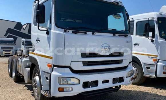 Comprar Usado Nissan UD Branco Caminhão em Maputo em Maputo Comprar Usado Nissan UD Branco Caminhão em Maputo em Maputo