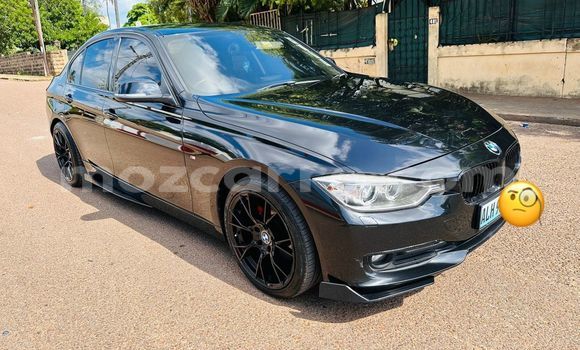 Comprar Usado BMW 3-Series Preto Carro em Maputo em Maputo Comprar Usado BMW 3-Series Preto Carro em Maputo em Maputo