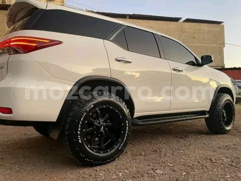 Big with watermark toyota fortuner maputo maputo 18058