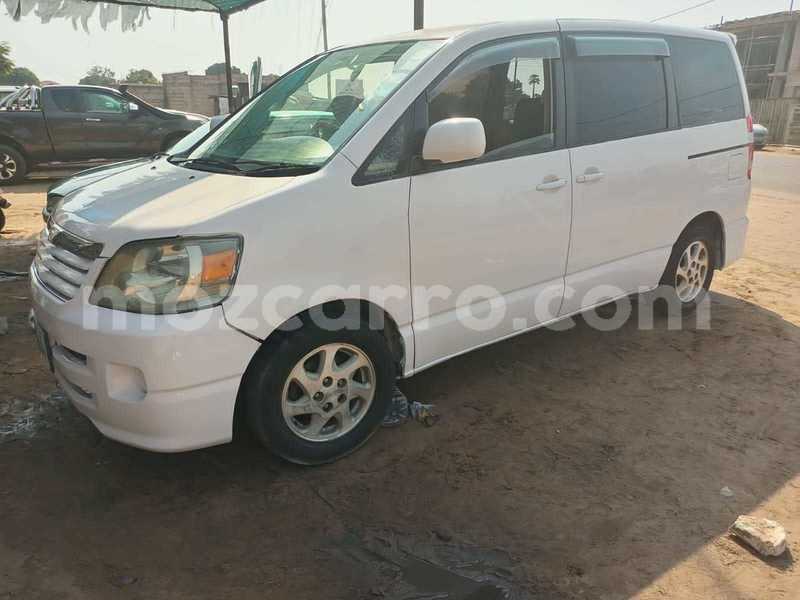 Big with watermark toyota noah maputo maputo 18063