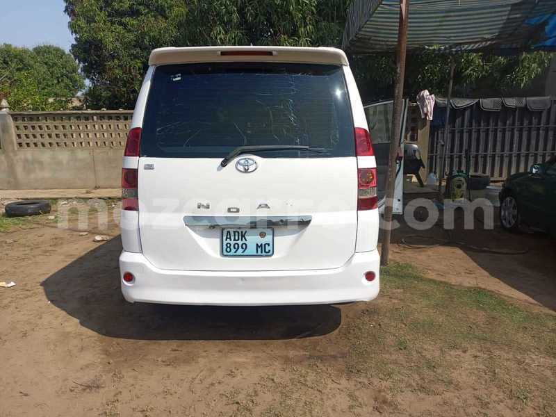 Big with watermark toyota noah maputo maputo 18063