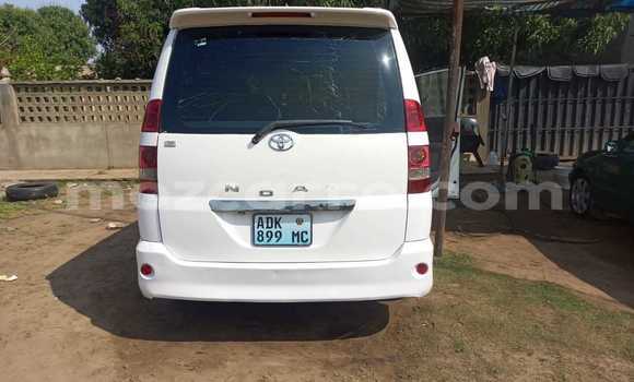 Buy Used Toyota Noah White Car in Maputo in Maputo Buy Used Toyota Noah White Car in Maputo in Maputo
