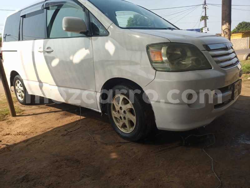 Big with watermark toyota noah maputo maputo 18063