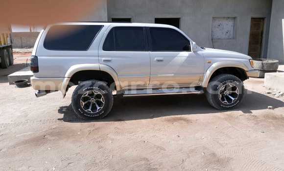 Comprar Usado Toyota Hilux Surf De outros Carro em Maputo em Maputo Comprar Usado Toyota Hilux Surf De outros Carro em Maputo em Maputo