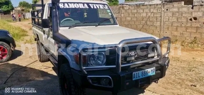 Big with watermark toyota land cruiser maputo maputo 18069