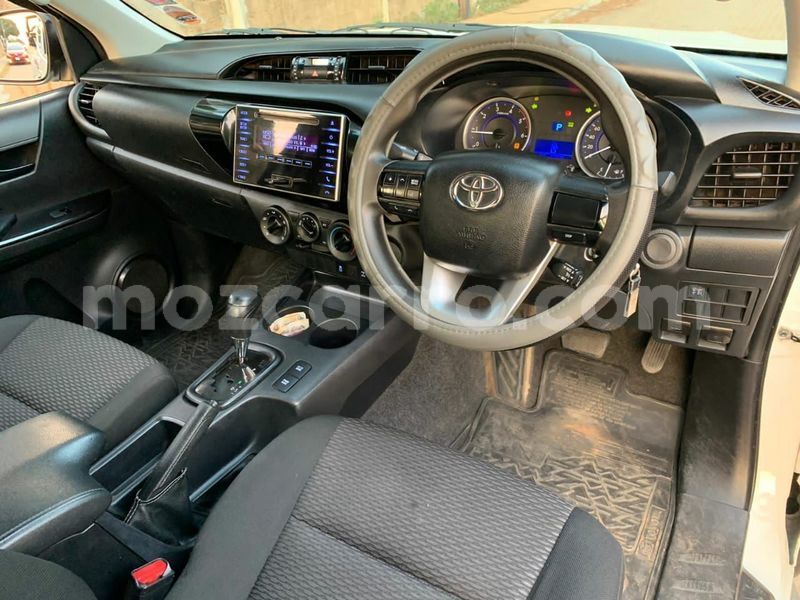 Big with watermark toyota hiluxe revo maputo maputo 18071