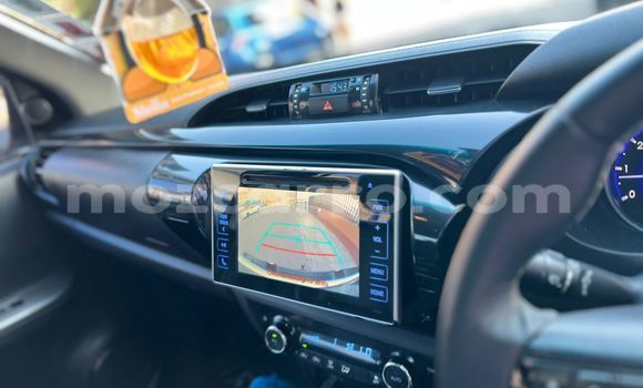 Comprar Usado Toyota Hiluxe Revo Branco Carro em Maputo em Maputo Comprar Usado Toyota Hiluxe Revo Branco Carro em Maputo em Maputo