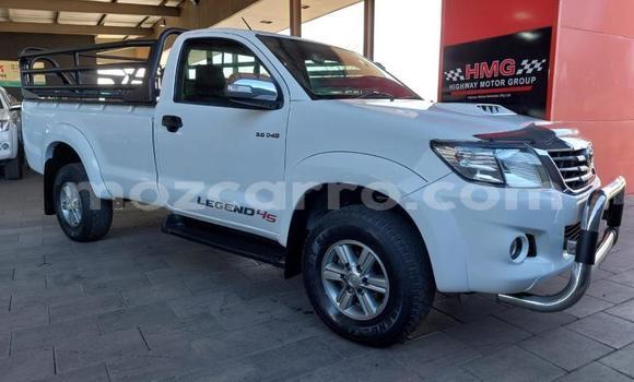 Comprar Usado Toyota Hilux Branco Carro em Maputo em Maputo Comprar Usado Toyota Hilux Branco Carro em Maputo em Maputo