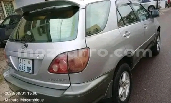 Tenga Tsaru Toyota Harrier Zvimwe Mota in Maputo in Maputo Tenga Tsaru Toyota Harrier Zvimwe Mota in Maputo in Maputo