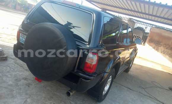 Nunua Ilio tumika Toyota Hilux Surf Nyeusi Gari ndani ya Maputo nchini Maputo Nunua Ilio tumika Toyota Hilux Surf Nyeusi Gari ndani ya Maputo nchini Maputo