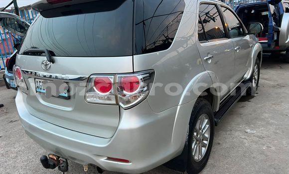 Comprar Usado Toyota Fortuner De outros Carro em Maputo em Maputo Comprar Usado Toyota Fortuner De outros Carro em Maputo em Maputo