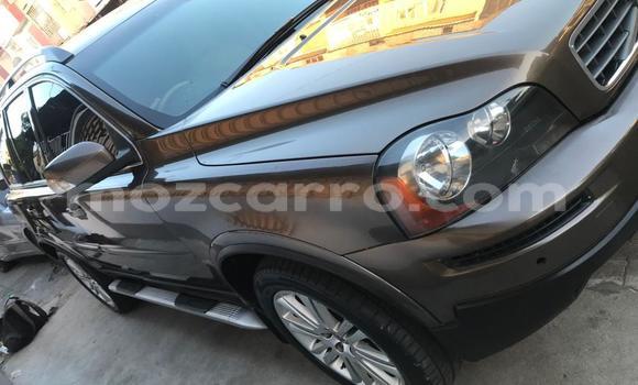 Tenga Tsaru Volvo XC90 Bhurawuni Mota in Maputo in Maputo Tenga Tsaru Volvo XC90 Bhurawuni Mota in Maputo in Maputo