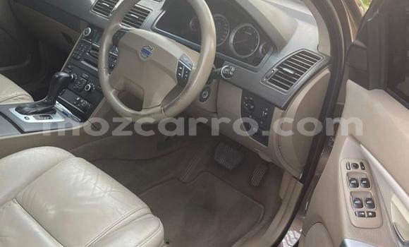 Tenga Tsaru Volvo XC90 Bhurawuni Mota in Maputo in Maputo Tenga Tsaru Volvo XC90 Bhurawuni Mota in Maputo in Maputo