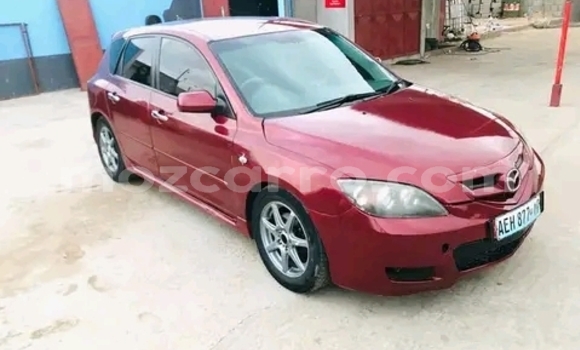 Tenga Tsaru Mazda Axela Tsvuku Mota in Maputo in Maputo Tenga Tsaru Mazda Axela Tsvuku Mota in Maputo in Maputo