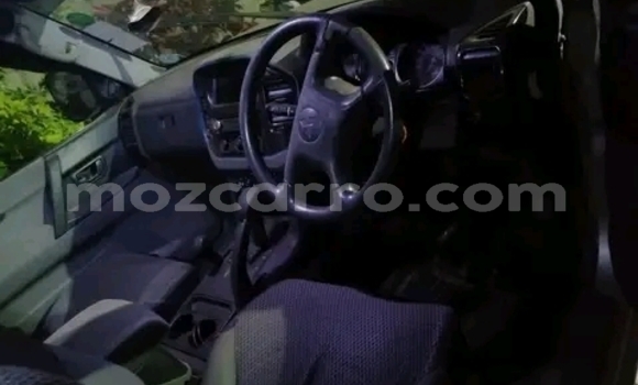 Tenga Tsaru Mitsubishi Pajero Zvimwe Mota in Maputo in Maputo Tenga Tsaru Mitsubishi Pajero Zvimwe Mota in Maputo in Maputo