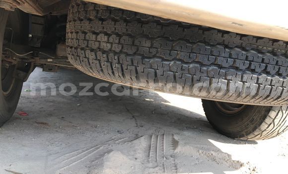Tenga Tsaru Toyota Hilux Surf Zvimwe Mota in Maputo in Maputo Tenga Tsaru Toyota Hilux Surf Zvimwe Mota in Maputo in Maputo