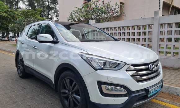 Comprar Usado Hyundai Santa Fe Branco Carro em Maputo em Maputo Comprar Usado Hyundai Santa Fe Branco Carro em Maputo em Maputo