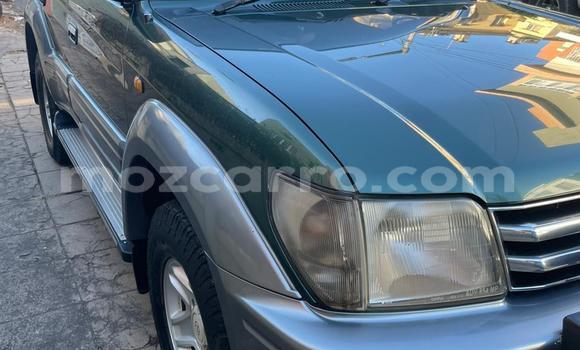 Nunua Ilio tumika Toyota Land Cruiser Prado Kijani Gari ndani ya Maputo nchini Maputo Nunua Ilio tumika Toyota Land Cruiser Prado Kijani Gari ndani ya Maputo nchini Maputo