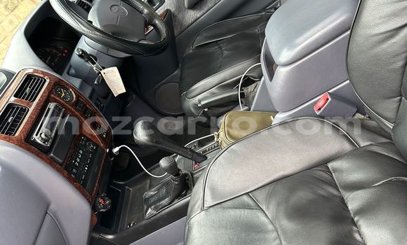 Nunua Ilio tumika Toyota Land Cruiser Prado Kijani Gari ndani ya Maputo nchini Maputo Nunua Ilio tumika Toyota Land Cruiser Prado Kijani Gari ndani ya Maputo nchini Maputo