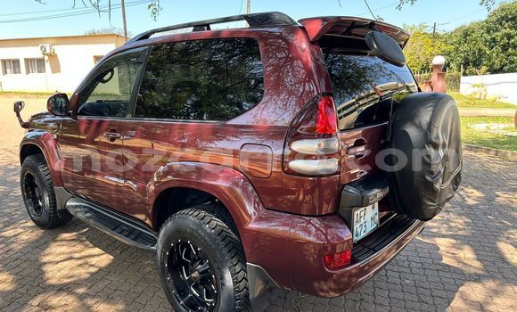Nunua Ilio tumika Toyota Land Cruiser Prado Nyekundu Gari ndani ya Maputo nchini Maputo Nunua Ilio tumika Toyota Land Cruiser Prado Nyekundu Gari ndani ya Maputo nchini Maputo