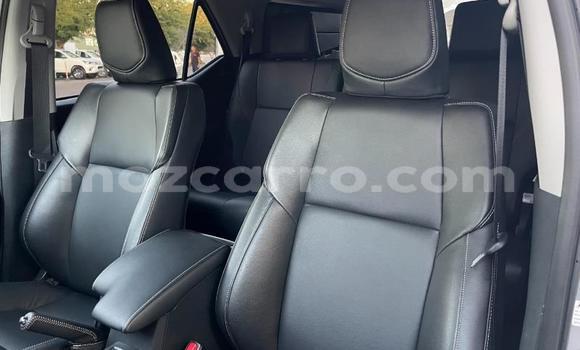 Nunua Ilio tumika Toyota Fortuner Fedha Gari ndani ya Maputo nchini Maputo Nunua Ilio tumika Toyota Fortuner Fedha Gari ndani ya Maputo nchini Maputo