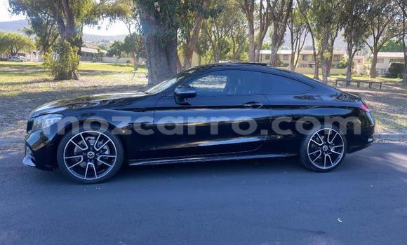 Comprar Usado Mercedes‒Benz C-Class Preto Carro em Maputo em Maputo Comprar Usado Mercedes‒Benz C-Class Preto Carro em Maputo em Maputo