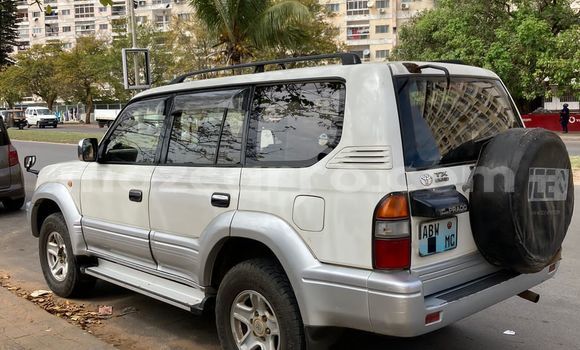 Tenga Tsaru Toyota Land Cruiser Prado Zvimwe Mota in Maputo in Maputo Tenga Tsaru Toyota Land Cruiser Prado Zvimwe Mota in Maputo in Maputo