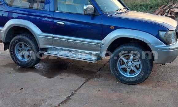 Nunua Ilio tumika Toyota Land Cruiser Prado Bluu Gari ndani ya Maputo nchini Maputo Nunua Ilio tumika Toyota Land Cruiser Prado Bluu Gari ndani ya Maputo nchini Maputo