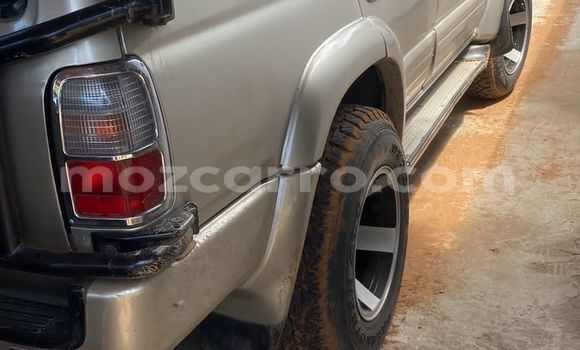 Tenga Tsaru Toyota Hilux Surf Zvimwe Mota in Maputo in Maputo Tenga Tsaru Toyota Hilux Surf Zvimwe Mota in Maputo in Maputo