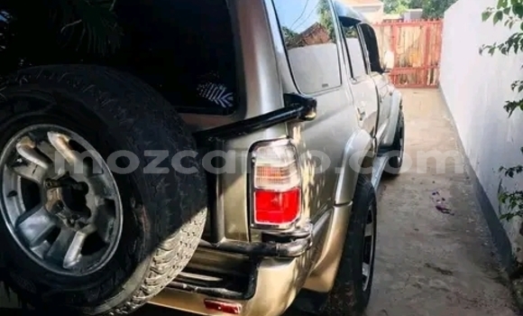 Tenga Tsaru Toyota Hilux Surf Zvimwe Mota in Maputo in Maputo Tenga Tsaru Toyota Hilux Surf Zvimwe Mota in Maputo in Maputo