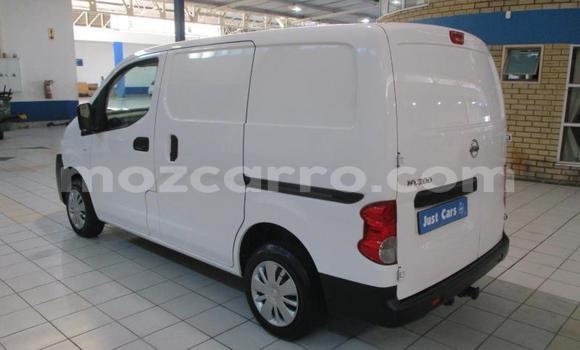 Comprar Usado Nissan NV200 Branco Carro em Maputo em Maputo Comprar Usado Nissan NV200 Branco Carro em Maputo em Maputo