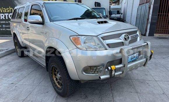 Tenga Tsaru Toyota Hilux Zvimwe Mota in Maputo in Maputo