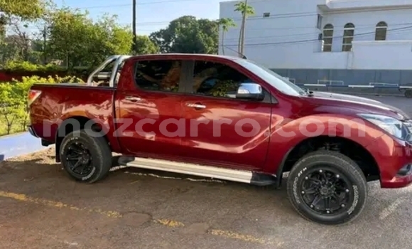 Buy Used Mazda BT-50 Red Car in Maputo in Maputo