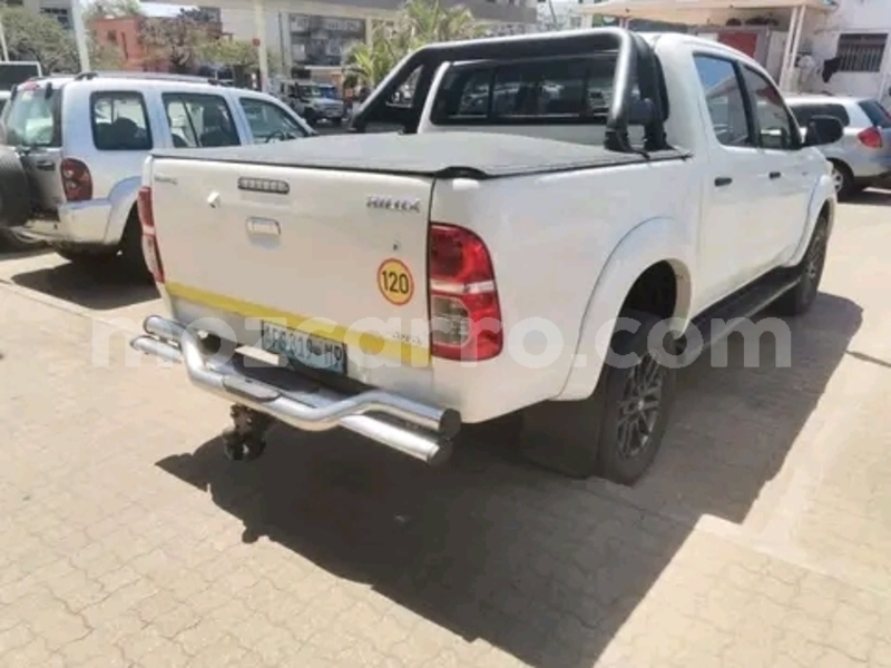 Big with watermark toyota hilux maputo maputo 18190