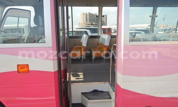 Comprar Usado Toyota Coaster De outros Carro em Maputo em Maputo Comprar Usado Toyota Coaster De outros Carro em Maputo em Maputo