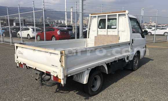Tenga Tsaru Nissan Vanette Chena Mota in Mocambique in Nampula Tenga Tsaru Nissan Vanette Chena Mota in Mocambique in Nampula