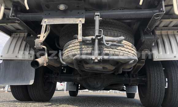 Tenga Tsaru Nissan Vanette Chena Mota in Mocambique in Nampula Tenga Tsaru Nissan Vanette Chena Mota in Mocambique in Nampula