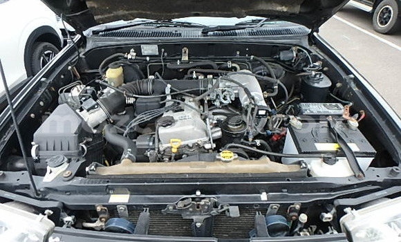 Comprar Usado Toyota Hilux Surf Preto Carro em Maputo em Maputo Comprar Usado Toyota Hilux Surf Preto Carro em Maputo em Maputo