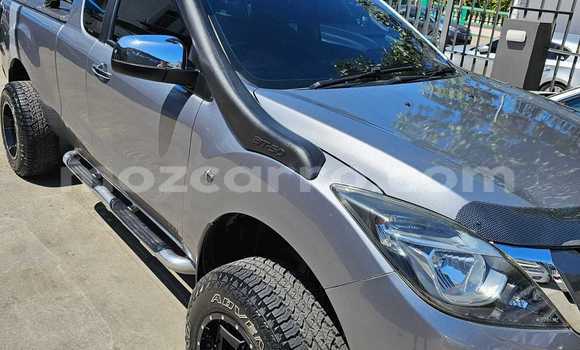 Comprar Usado Mazda BT-50 De outros Carro em Maputo em Maputo Comprar Usado Mazda BT-50 De outros Carro em Maputo em Maputo