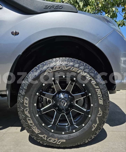 Big with watermark mazda bt 50 maputo maputo 18199