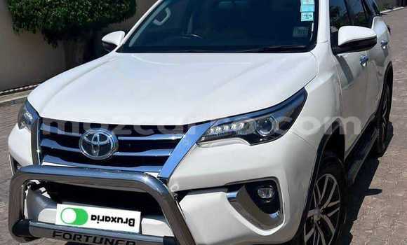 Tenga Tsaru Toyota Fortuner Chena Mota in Maputo in Maputo Tenga Tsaru Toyota Fortuner Chena Mota in Maputo in Maputo