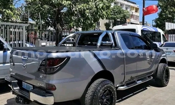 Tenga Tsaru Mazda BT-50 Zvimwe Mota in Maputo in Maputo Tenga Tsaru Mazda BT-50 Zvimwe Mota in Maputo in Maputo