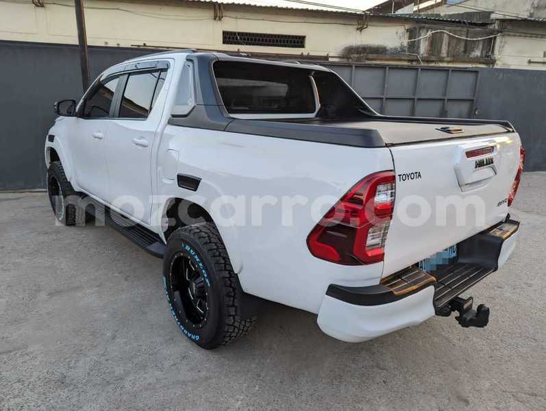 Big with watermark toyota hiluxe revo maputo maputo 18211