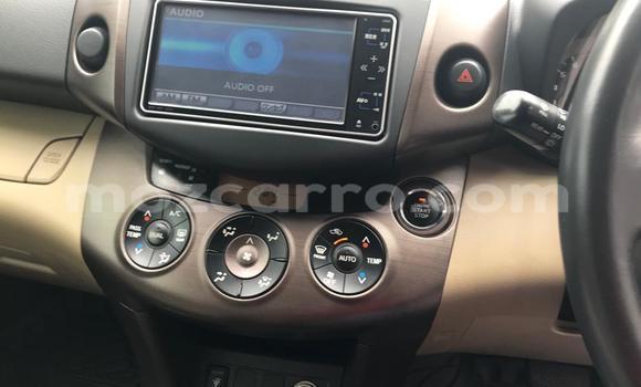 Buy Used Toyota Vanguard Red Car in Maputo in Maputo Buy Used Toyota Vanguard Red Car in Maputo in Maputo