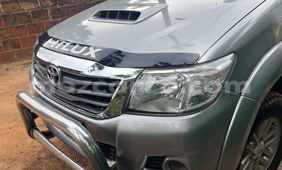 Buy Used Toyota Hilux Silver Car in Maputo in Maputo Buy Used Toyota Hilux Silver Car in Maputo in Maputo